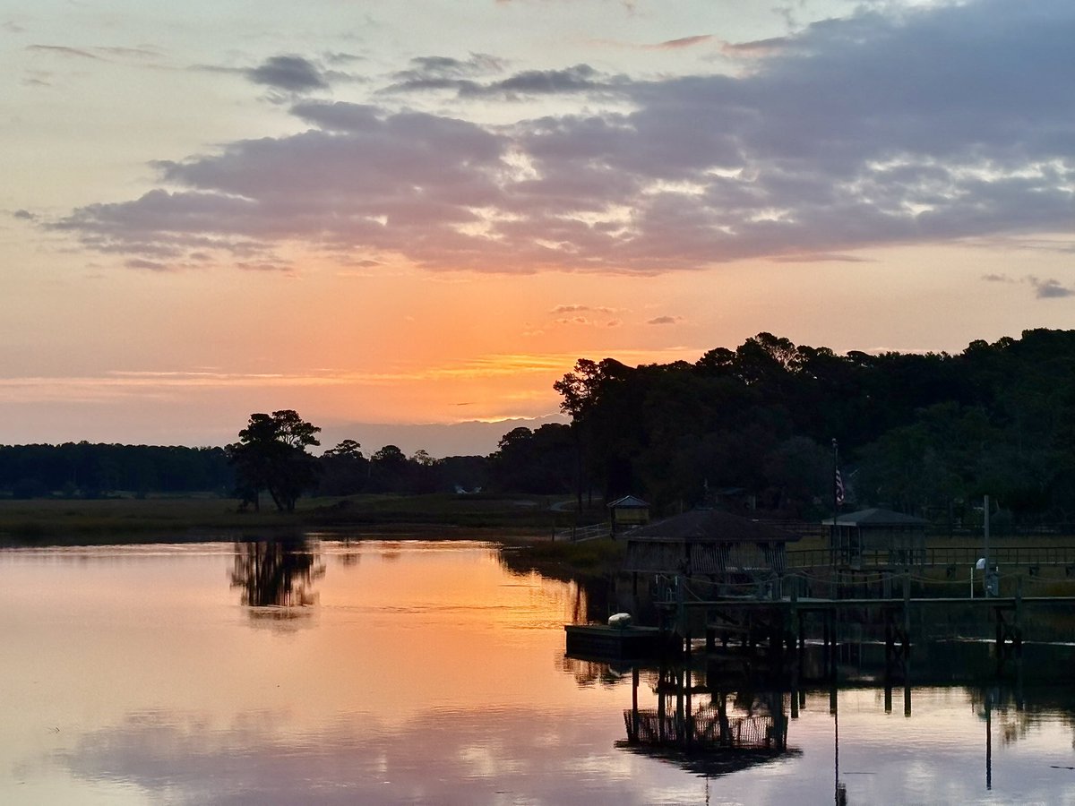 Happy Friday! #SunsetBeach <a href="/EdPiotrowski/">Ed Piotrowski</a> <a href="/medwick/">Gannon Medwick</a> <a href="/DylanHudlerWXII/">Dylan Hudler</a> <a href="/jamiearnoldWMBF/">Jamie Arnold WMBF</a> <a href="/LeeHaywoodWX/">Lee Haywood</a> <a href="/dogwoodblooms/">Cassie Clark</a> <a href="/marioncaldwx/">Marion Caldwell</a> <a href="/JustinMcKeeWx/">Justin McKee</a> <a href="/StarboardRail/">The Starboard Rail</a> <a href="/ThePhotoHour/">#ThePhotoHour</a> <a href="/CMorganWX/">Christian Morgan</a> <a href="/Christina4casts/">Christina Anthony</a> <a href="/AndrewWMBF/">Andrew Dockery</a> <a href="/ScottyPowellWX/">Scotty Powell</a> <a href="/jgreenhillwx/">Jenna Greenhill</a> <a href="/TimBuckleyWX/">Tim Buckley</a> <a href="/matt_wx/">Meteorologist Matt Bullock</a> <a href="/clairefrywx/">Claire Fry</a>