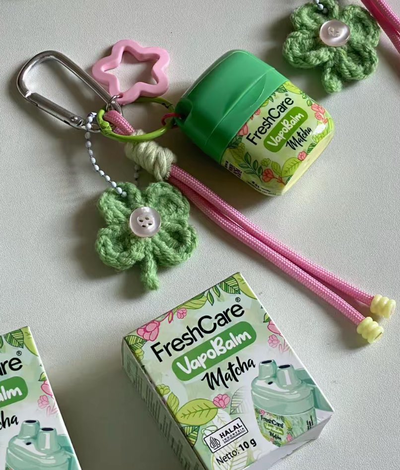 mexrmaids's tweet photo. cute keychains i found on shopee check: ☘️🍵 https://t.co/rehRx7HnhD