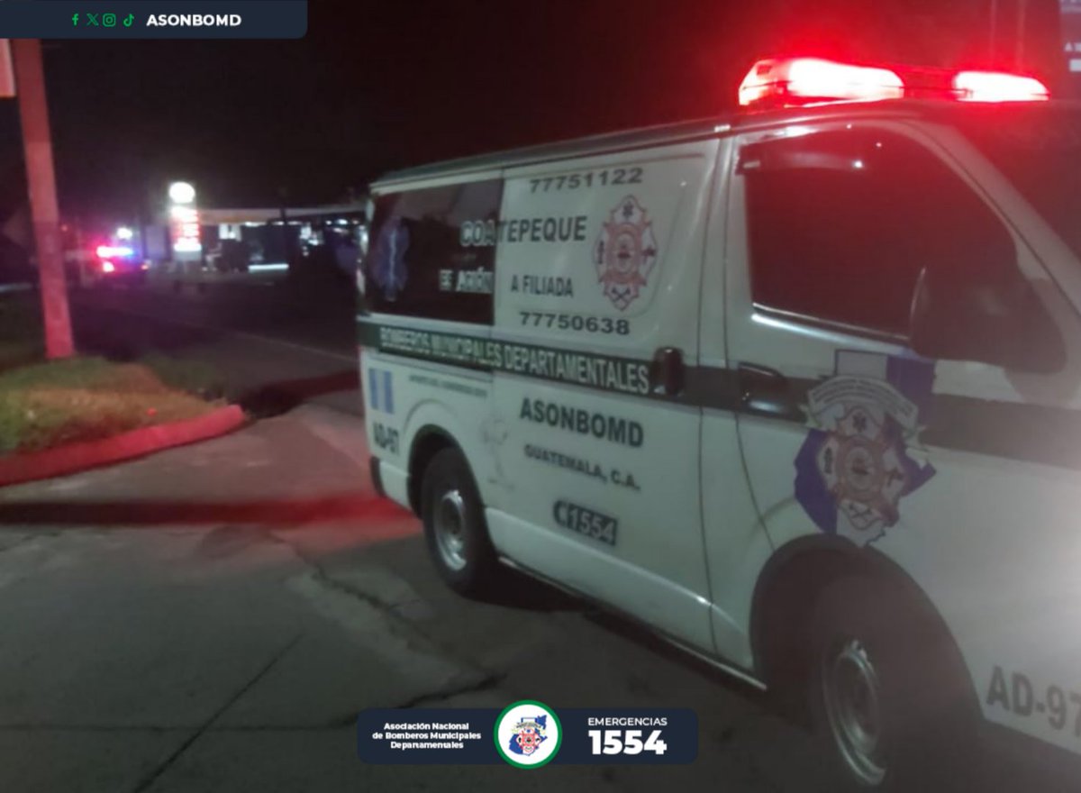 🚨 EmergenciaCBMD | PERSONA ATROPELLADA FALLECIDO 🚨🚑

MADRUGADA | Kilómetro 219 de la Ruta al Pacífico, una persona de sexo masculino es atropellado por un vehículo que continúa su marcha.

Elementos de <a href="/ASONBOMDGT/">ASONBOMD GUATEMALA</a> de la estación de Coatepeque a bordo de la unidad AD-97