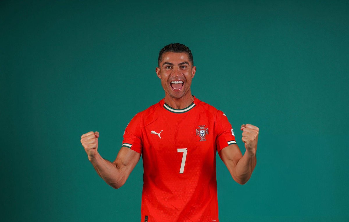 🚨🚨🚨⚠️ عــاجــل ورســمــيًــا ⚠️🚨🚨🚨

استدعاء الأسطورة كرستيانو رونالدو لـقائمة البرتغال ✅🇵🇹
