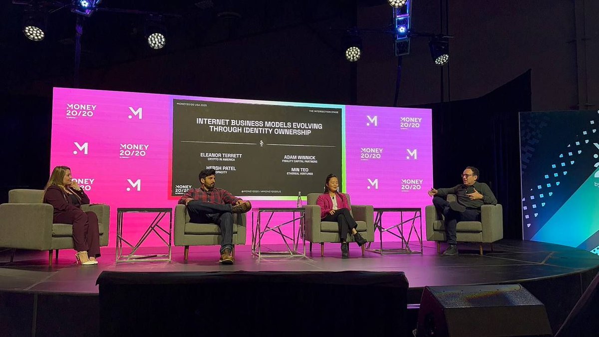 Breaking Banks Europe tweet media