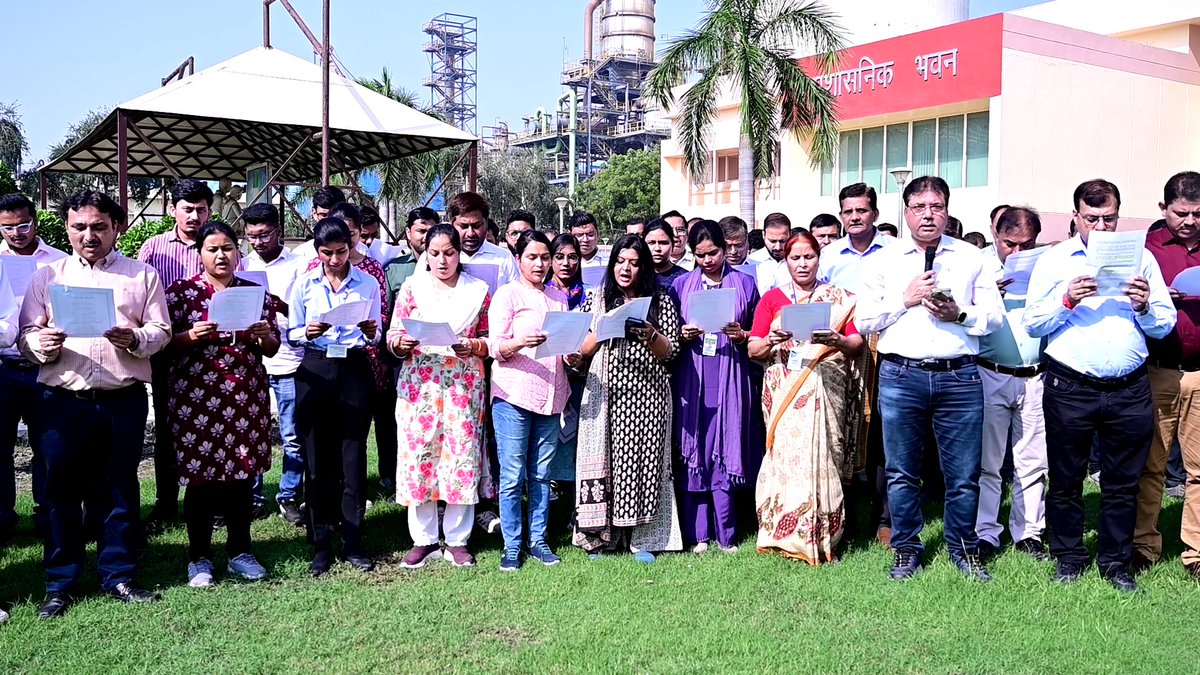 IFFCO_PHULPUR's tweet image. Proudly celebrating the 150th year of the iconic “Vande Mataram” in IFFCO Phulpur Unit today at 10:00 AM.
A tribute to the spirit of our nation and the timeless song that ignites patriotism in every heart! @IFFCO_PR @fertmin_india 
#VandeMataram150