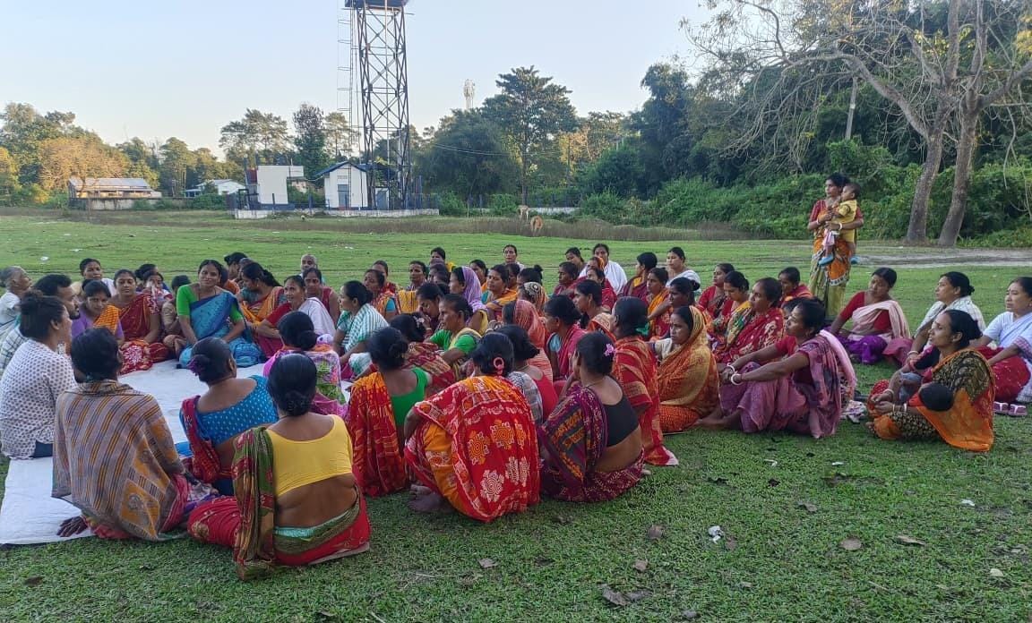 purabidairy's tweet image. DCS formation meeting successfully conducted with the dedicated farmers of Betbari Village, District: Chirang, in the presence of the MPO — fostering unity, growth and a stronger dairy community. 

#PurabiDairy #FarmerFirst #DairyDevelopment #EmpoweringFarmers