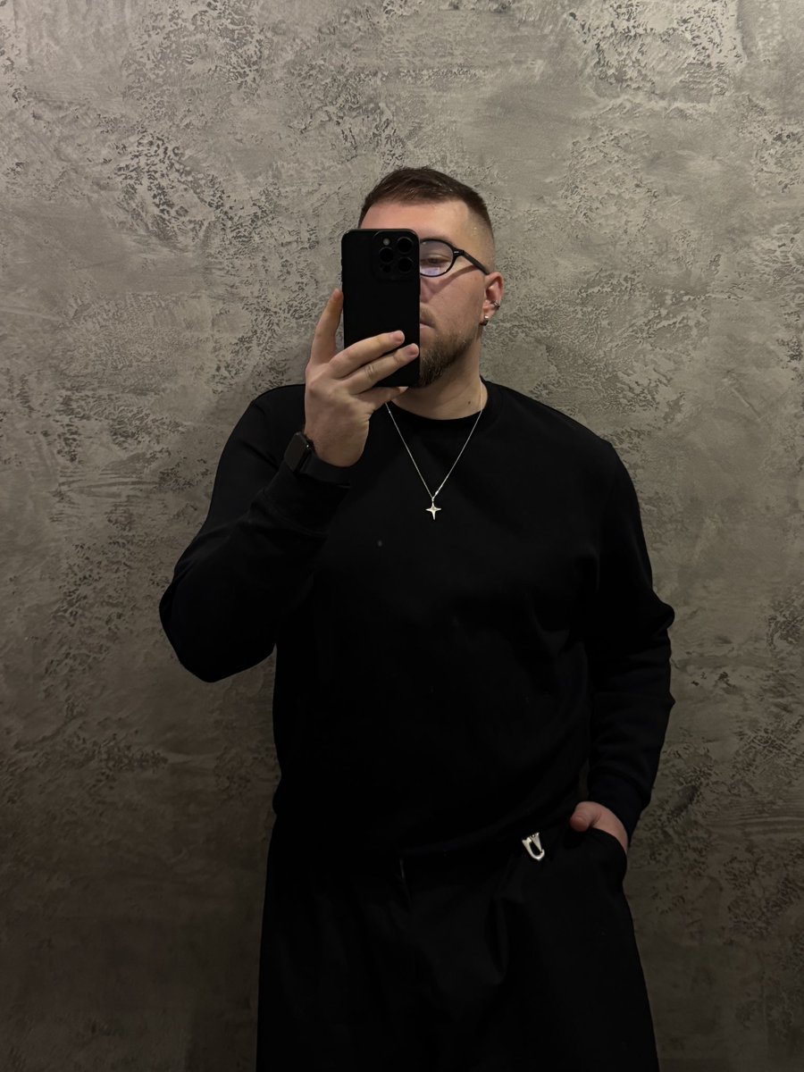 volodingram's tweet image. 53-й день Кременчуцьких вакацій!)
На вихідні повернуся у Київ, побути трошки вдома, взяти теплих речей і назад на Полтавщину🥰

Задається, ви мене втратили