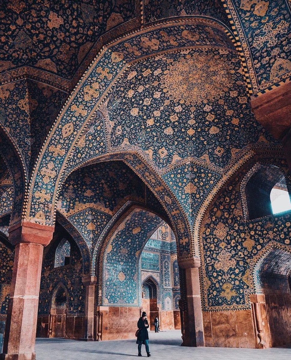The mesmerizing charm of Persian architecture.