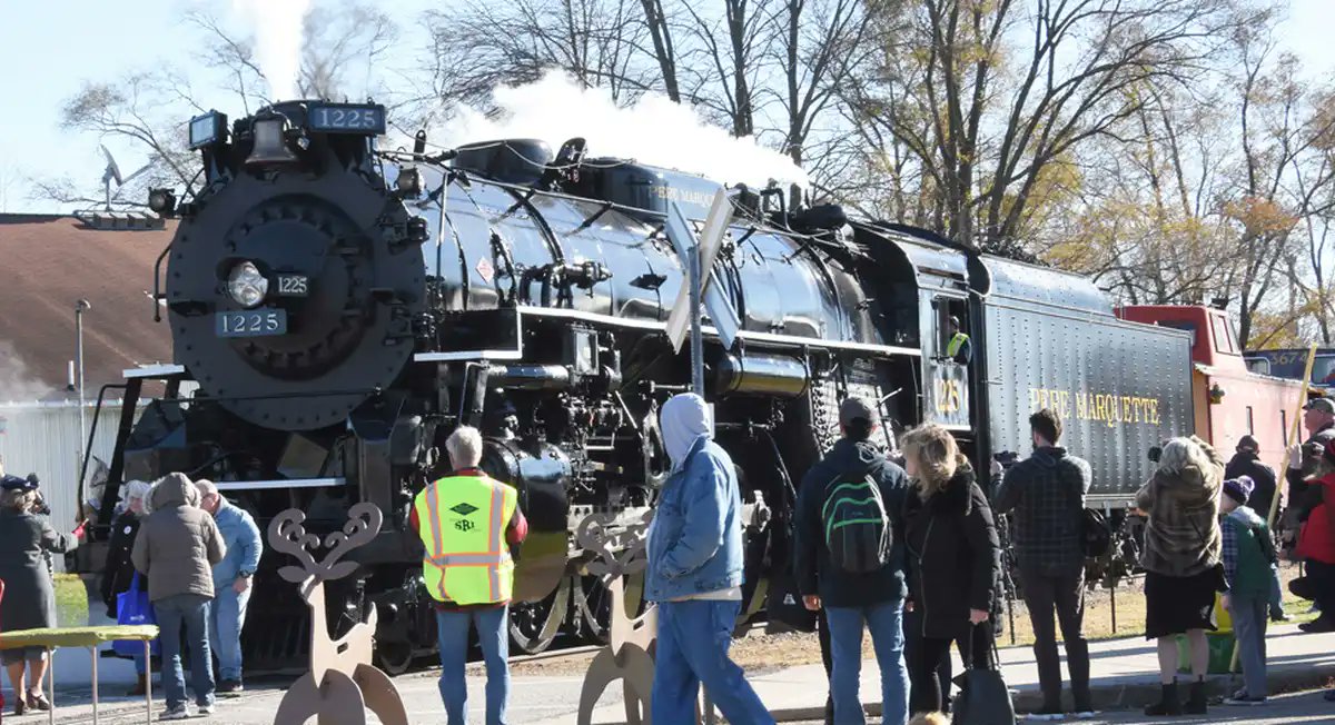 WeeklyMeridian's tweet image. This week’s edition of The Meridian Weekly is available here:

meridianweekly.com/the-meridian-w…