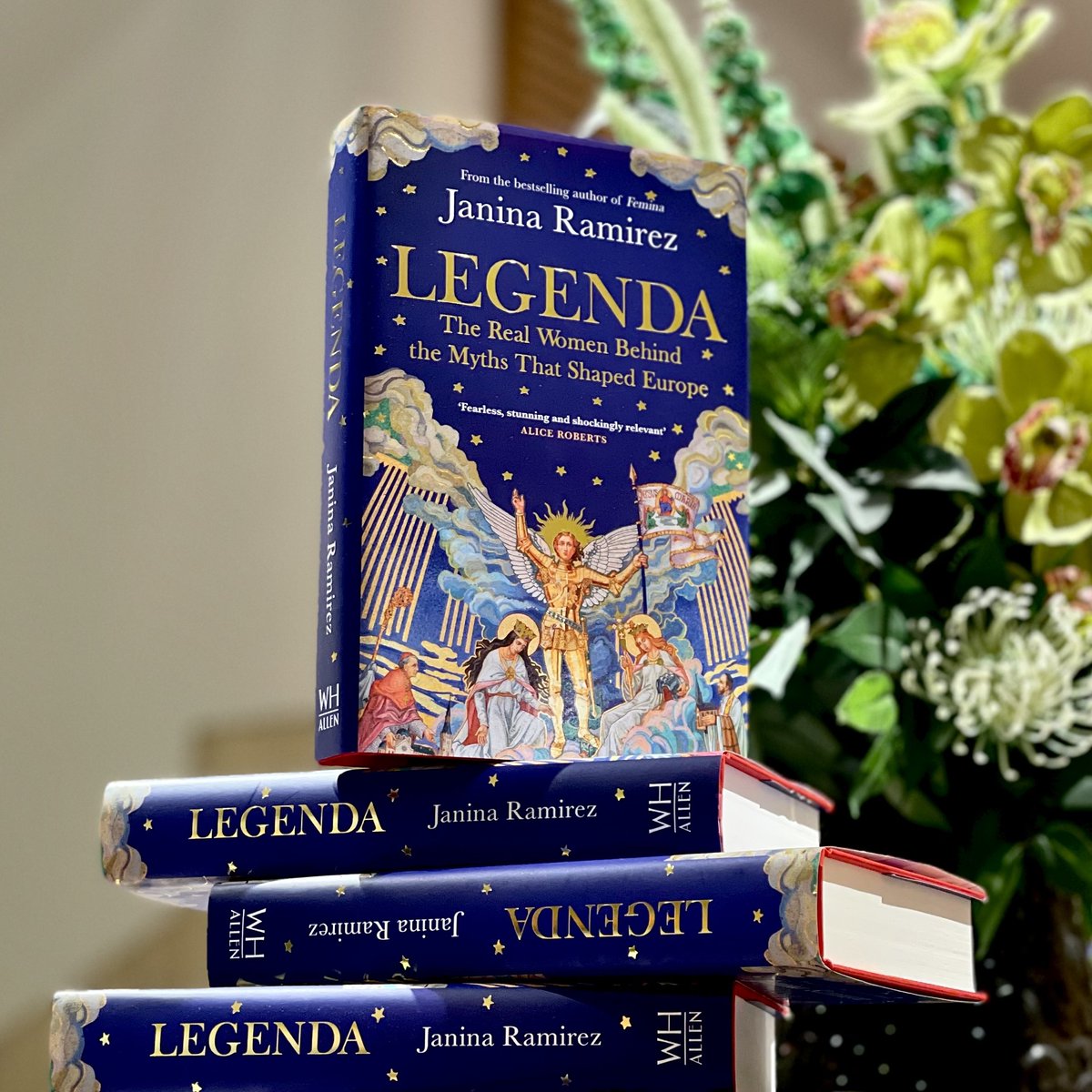 Waterstones's tweet image. From Joan of Arc to Lady Godiva, @DrJaninaRamirez reveals the extent to which facts have been twisted to suit political agendas in LEGENDA, the eye-opening account of the real women behind European national myths out now. Signed Edition: waterstones.com/book/legenda/j…