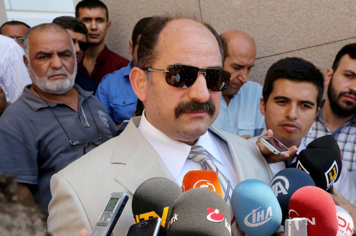 Rejim’in giyotin Savcısı Akın Gürlek hakkında hergün bir iddia okuyoruz. Dolarlar Eurolar, yatlar, katlar…

İktidarı muhalefeti Ergenekonu şusu busu yıllardır şu adamın👇 tek bir falsosunu bulamadı.