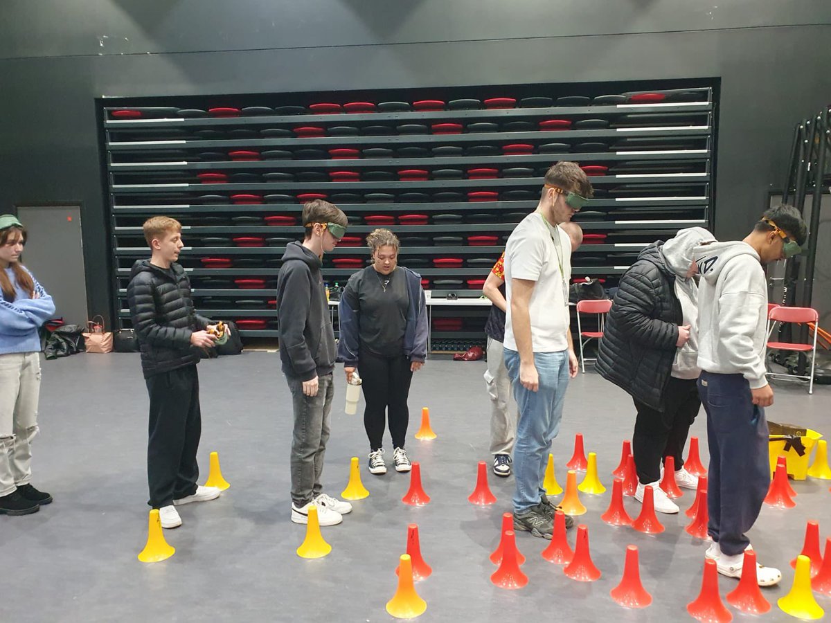 _thomas_jones4's tweet image. Fantastic team building day for our L3 Year 2 Business students this week. Along will all the fun activities, they were able to collect assessment evidence for their module too👏🏼👏🏼

@coleggwent @JoelMorgan81