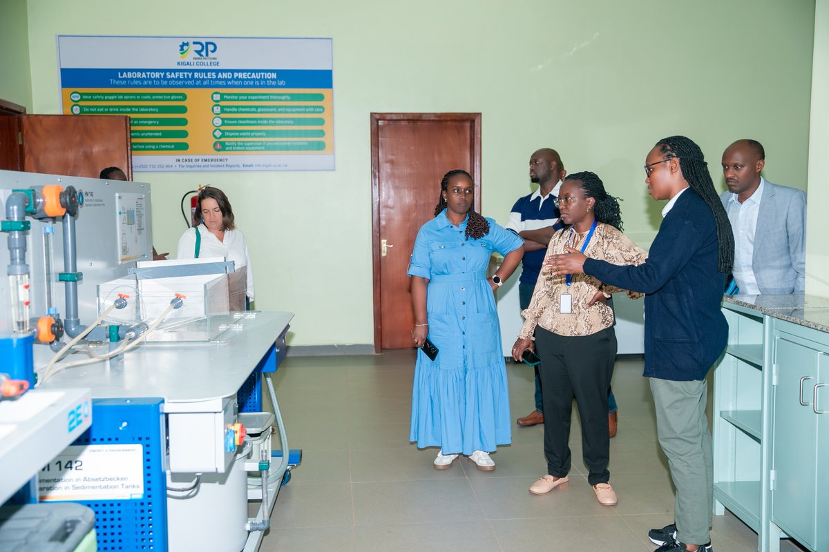 RwandaPolytec's tweet image. Today, @RwandaPolytec welcomed Anthea Manasseh, @AFD_en Country Director to Rwanda, for a courtesy visit that reinforced our partnership in enhancing TVET access, quality, and employability.
@SylvieMucyo, the Vice Chancellor, commended AFD’s comprehensive and forward-looking…