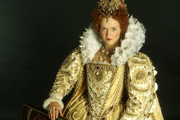 Starting this Monday on <a href="/TheRestHistory/">The Rest Is History</a> - a four part special on THE YOUNG ELIZABETH!