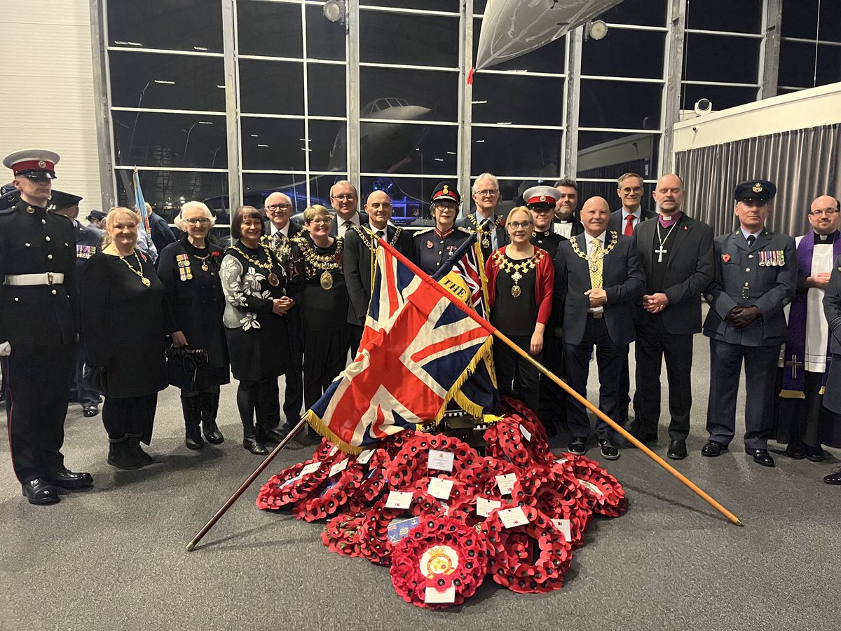 Magnificent to be at the ⁦<a href="/manairport/">Manchester Airport</a>⁩ Festival of #Remembrance2025 inside the Corcorde hanger.

It was a moving service with music, drills, multi-prayers for peace. 

We remembered to always remember those who gave up their lives so we can live freely today. ⁦⁦