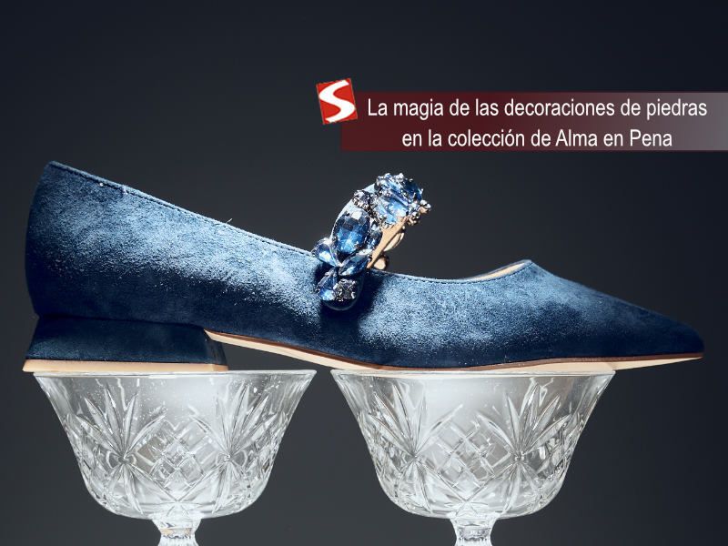 STYLEAMERICAmag's tweet image. La magia de las decoraciones de piedras brillantes en la colección de #zapatos y botas de Alma en Pena ➡️ buff.ly/xDAxxaX #StyleModa
