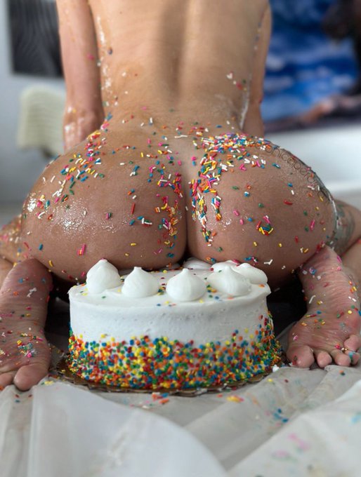 Wataa 💦 https://t.co/dyFWMWBKWw