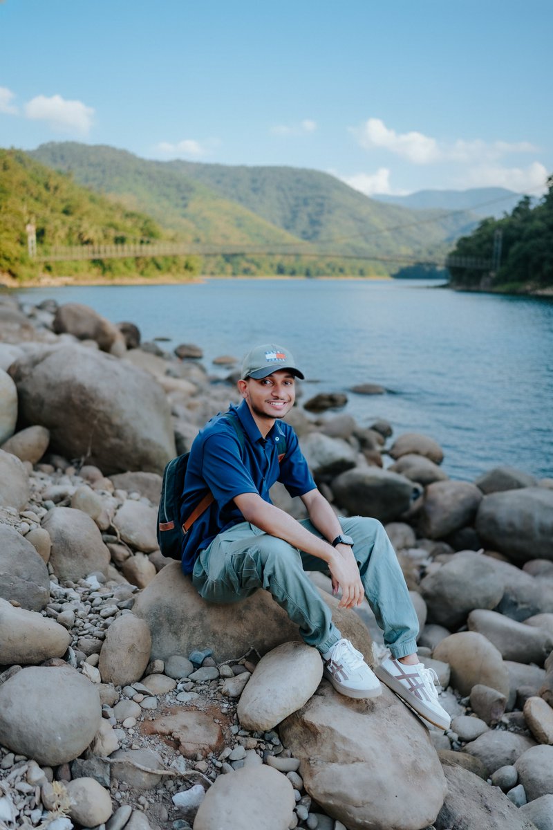 md_jomodder's tweet photo. Always plan A | NO Luxury, no crowd - Just me and mountains. 🏞️🏔️ https://t.co/gnmC9WgyE7