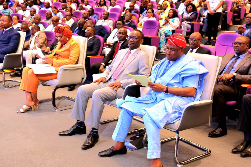 nigerianports's tweet image. Dr. Dantsoho Charges for Unity of Members at the Closing Session of the 45th PMAWCA Council Meeting:

Dr. Abubakar Dantsoho, President of the Port Management Association of West &amp;amp; Central Africa (PMAWCA) and Managing Director of the Nigerian Ports Authority (NPA), represented by…