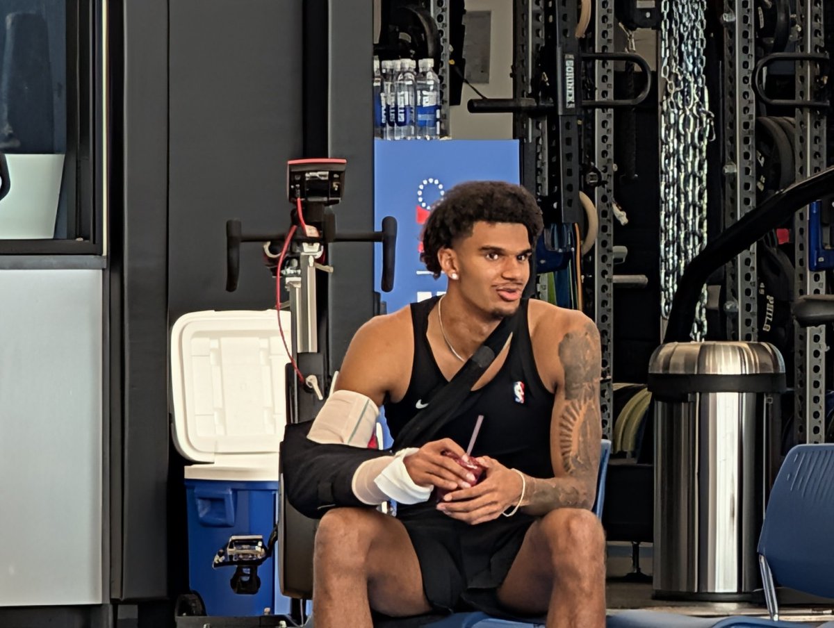 Derek Bodner tweet media