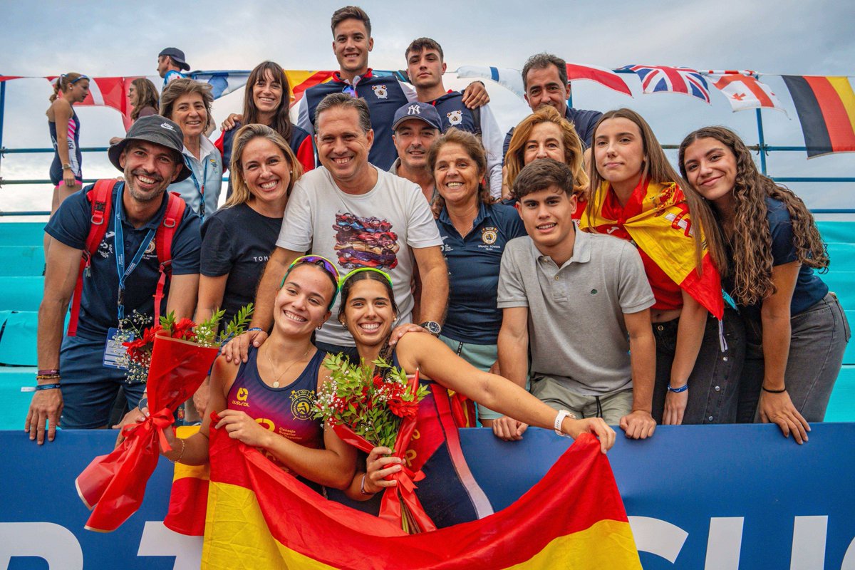 🥈 CAMPEONATO DEL MUNDO BEACH SPRINT I Marta Paradas y Carmen Jarabo consiguen la plata en doble femenino sub19.

#RemoESP #TeamESP #BeachSprint