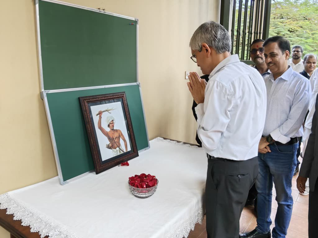 <a href="/IndiainUganda/">India in Uganda</a> paid tribute to Bhagwan Birsa Munda as part of the Janjatiya Gaurav Varsh celebrations honoring India’s tribes. HC’s address highlighted the life and legacy of the great tribal freedom fighter and icon, who inspired generations through his courage and leadership.