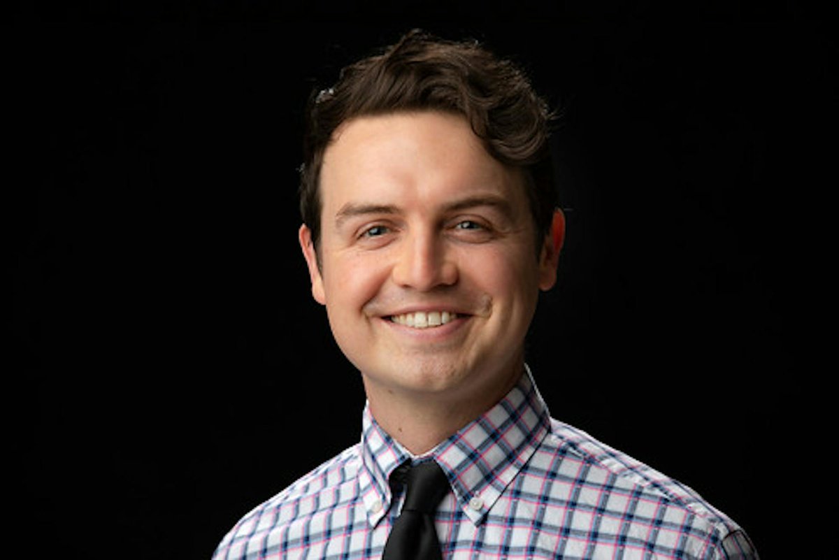 dailycardinal's tweet image. Improv, AI and the mind of UW employee, comedian Ben Rush. 

Story by Harper Sollish
dailycardinal.com/article/2025/1…