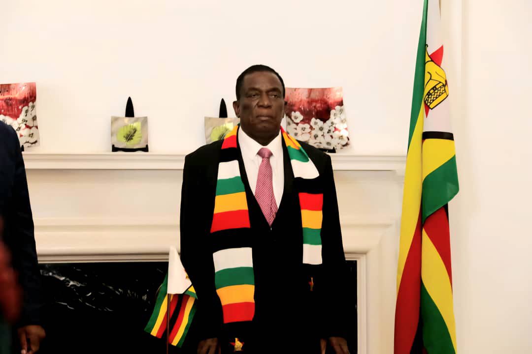 shumbakadzi_zim's tweet image. 🇿🇼 His Excellency President Dr. Emmerson D. Mnangagwa today joined fellow Heads of State and Government in the SADC Virtual Extraordinary Summit, reaffirming Zimbabwe’s commitment to peace, unity, and regional cooperation. 🌍🤝
#PresidentMnangagwa #SADC #RegionalUnity…