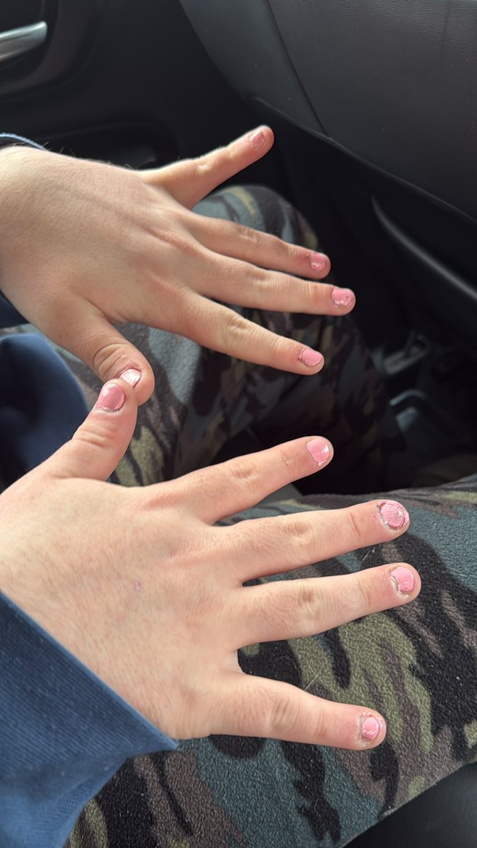 IsaiahFGC's tweet image. am i a pretty princess or what