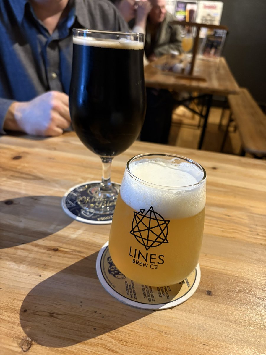 susiebear78's tweet photo. Very tasty #localbeers tonight at Lines taproom #usk #coldshelter #ales https://t.co/RxsYC16eXL
