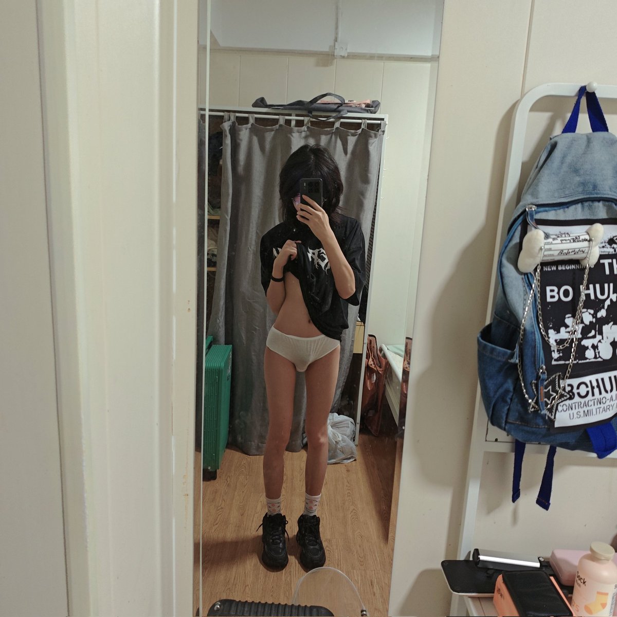 Kireimik's tweet photo. 喜欢这种照片 很有感觉
#男娘 #伪娘 #正太 #femboy https://t.co/nxWgBuFB3Z