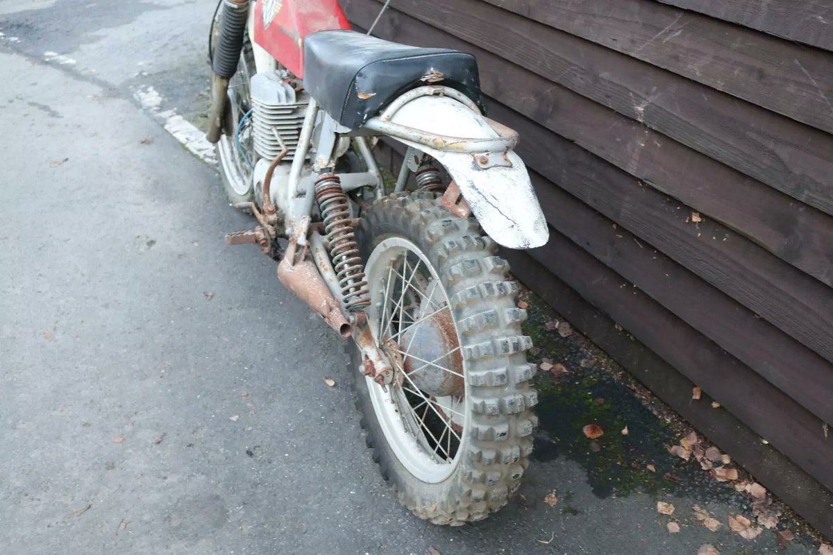 BarnfindMCycles's tweet image. Check out this 1972 Maico 250 MX restoration project! Ebay ad here ow.ly/NRIo50XnYic #Maico #ClassicBikes #MaicoRestoration #DirtBikeRestoration #MotorcycleProject barnfindmotorcycle.com