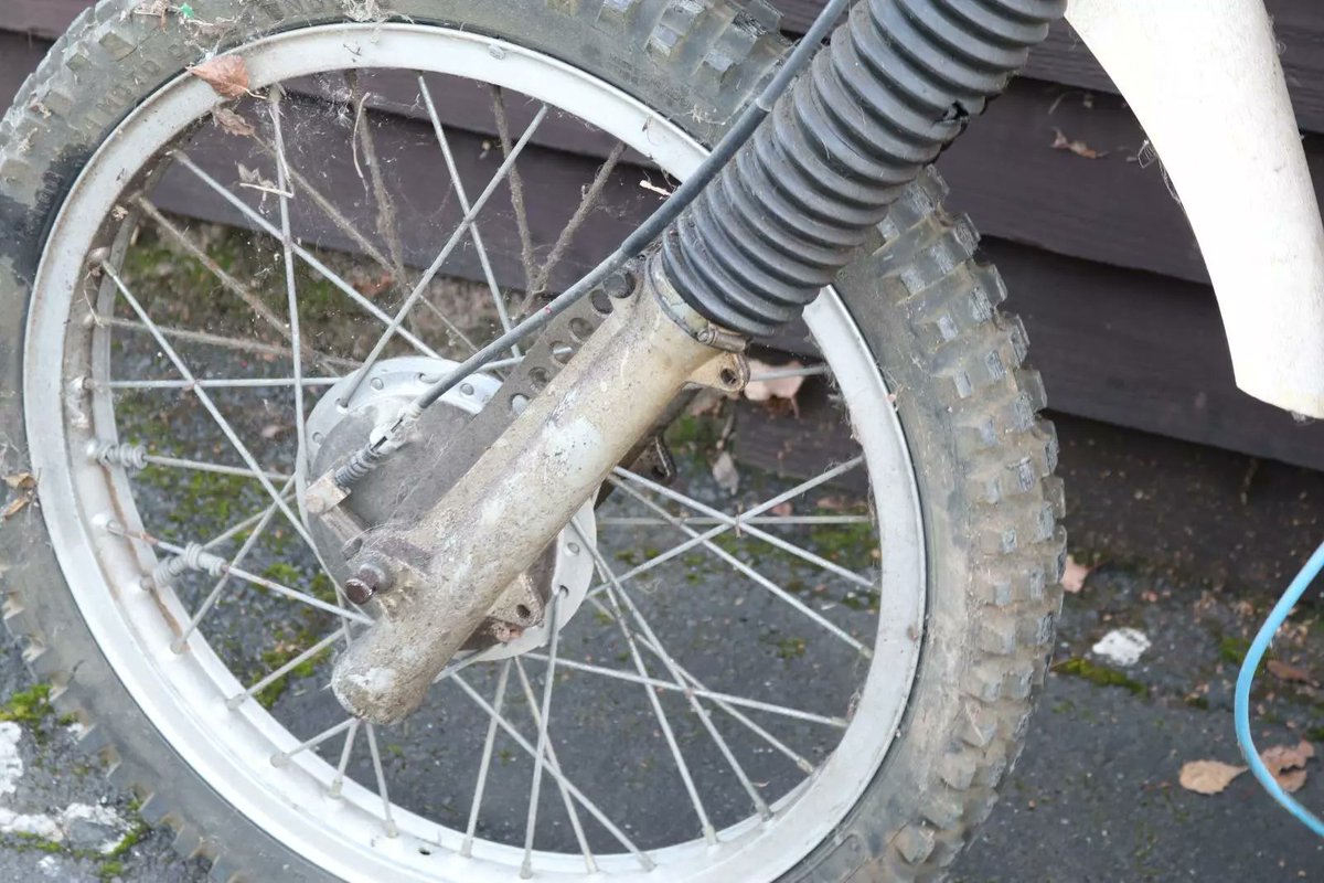 BarnfindMCycles's tweet image. Check out this 1972 Maico 250 MX restoration project! Ebay ad here ow.ly/NRIo50XnYic #Maico #ClassicBikes #MaicoRestoration #DirtBikeRestoration #MotorcycleProject barnfindmotorcycle.com