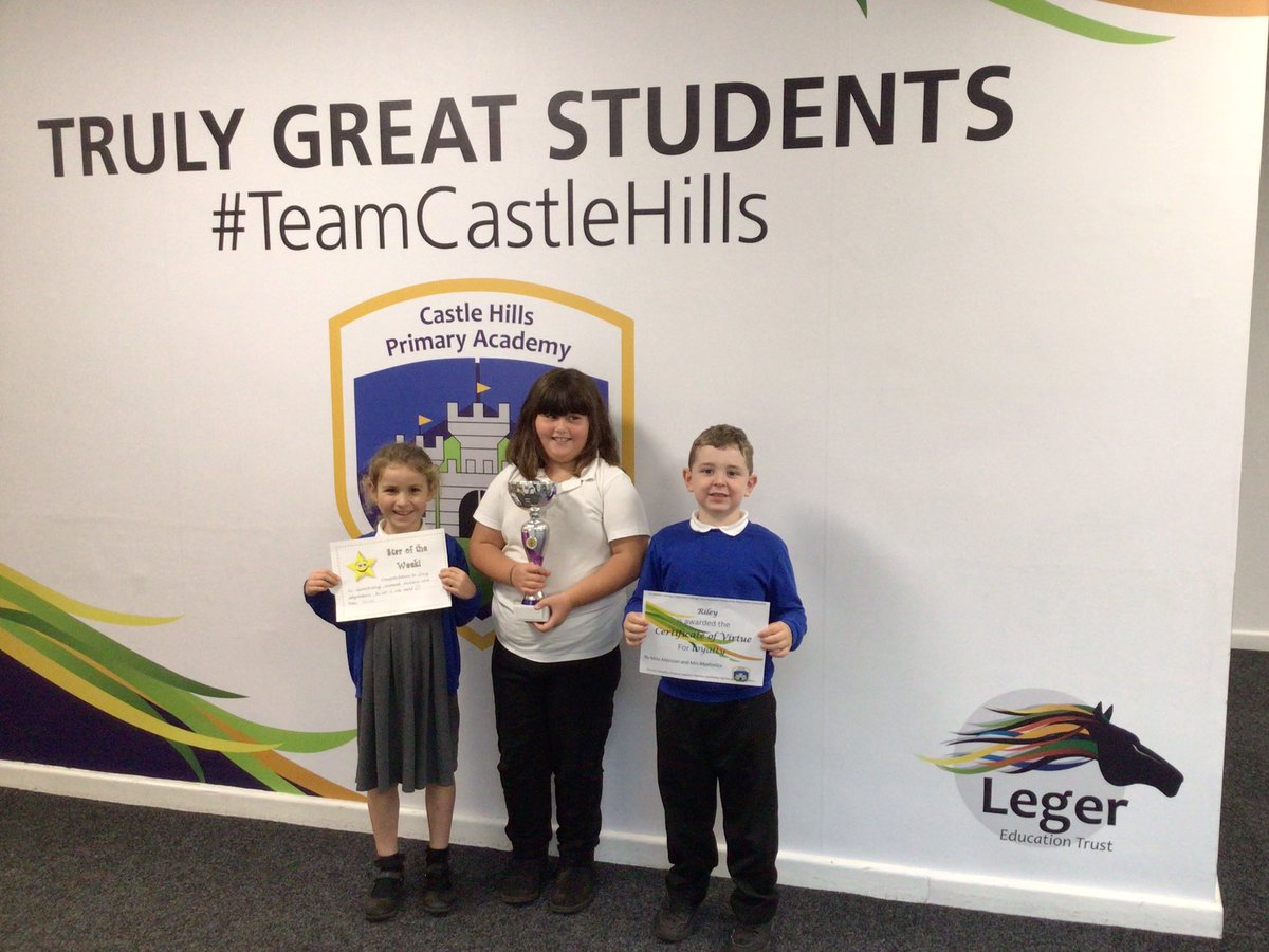 2A congratulations to our two achievers this week, we also WON the ‘IN IT TO WIN IT’ trophy 🏆👏👏⭐️⭐️ #TeamCastleHills <a href="/CastleHillsScaw/">Castle Hills Primary Academy</a> <a href="/LegerEdTrust/">Leger Education Trust</a>