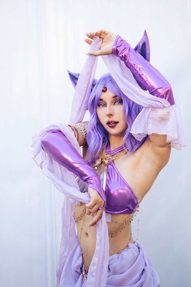 ArdenchanC's tweet photo. Espeon cosplay 
What cosplay do you want me to do?  #cosplay #Pokemon  #cosplaymania2025 #LoveYourW #pokemoncosplay #cosplayer #cospalyergirl https://t.co/Qfx3IEQ5Am