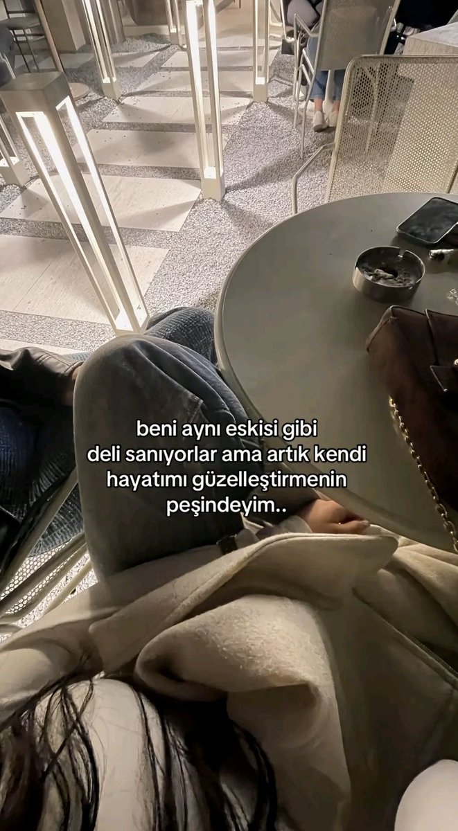 İzem (@bi_salsana) on Twitter photo 