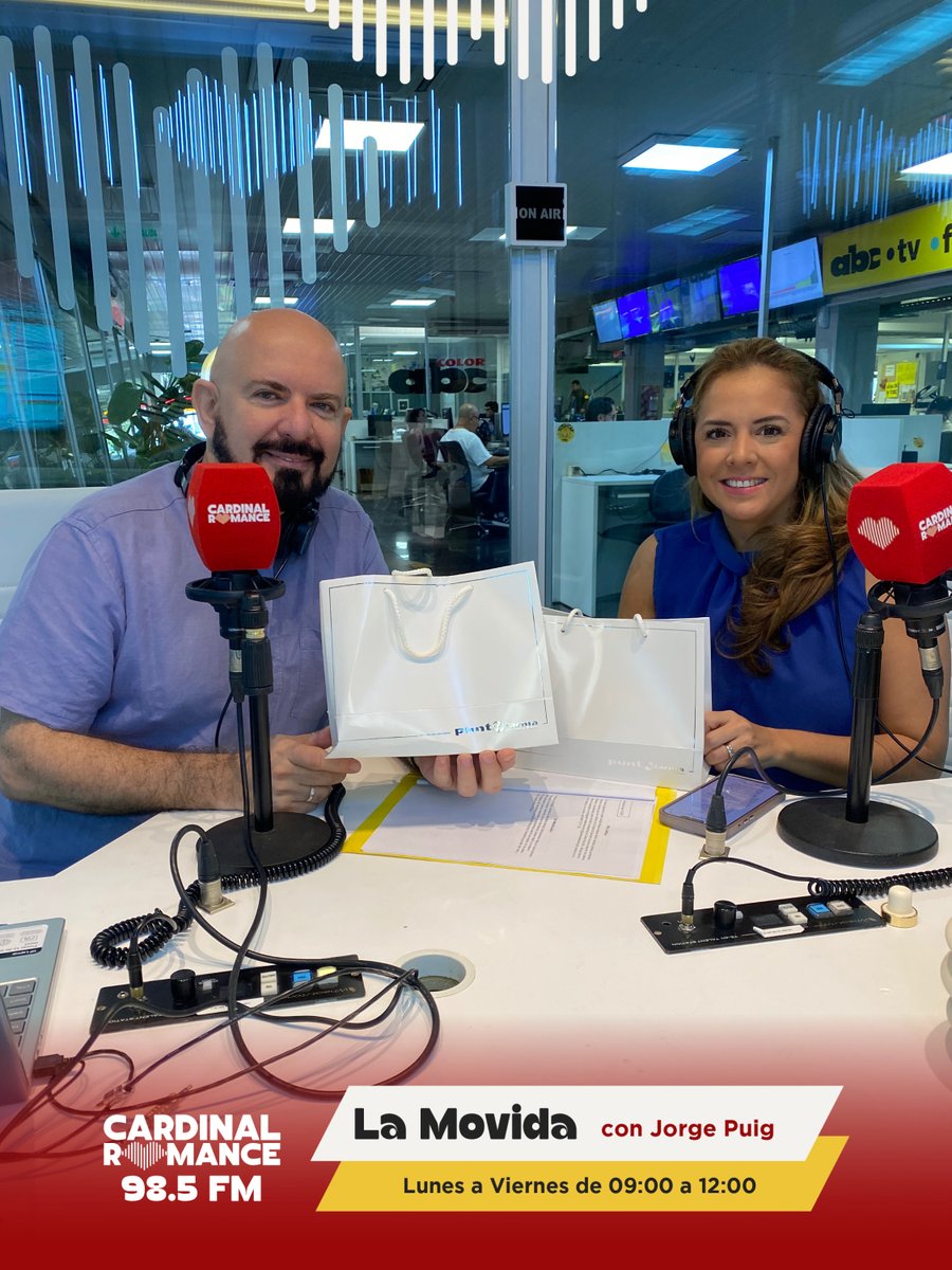 🎁 Hoy en «La Movida» tenemos una visita especial ✨

🔸 Leticia, gerente de marketing de <a href="/puntofarmapy/">Punto Farma</a>, pasó por el estudio con sorpresas para nuestros oyentes y una charla llena de descuentosss 🥳

📻 Seguí disfrutando de la mañana con <a href="/jorgepuigtorres/">Jorge Alberto Puig t</a> en «La Movida», de 9:00 a
