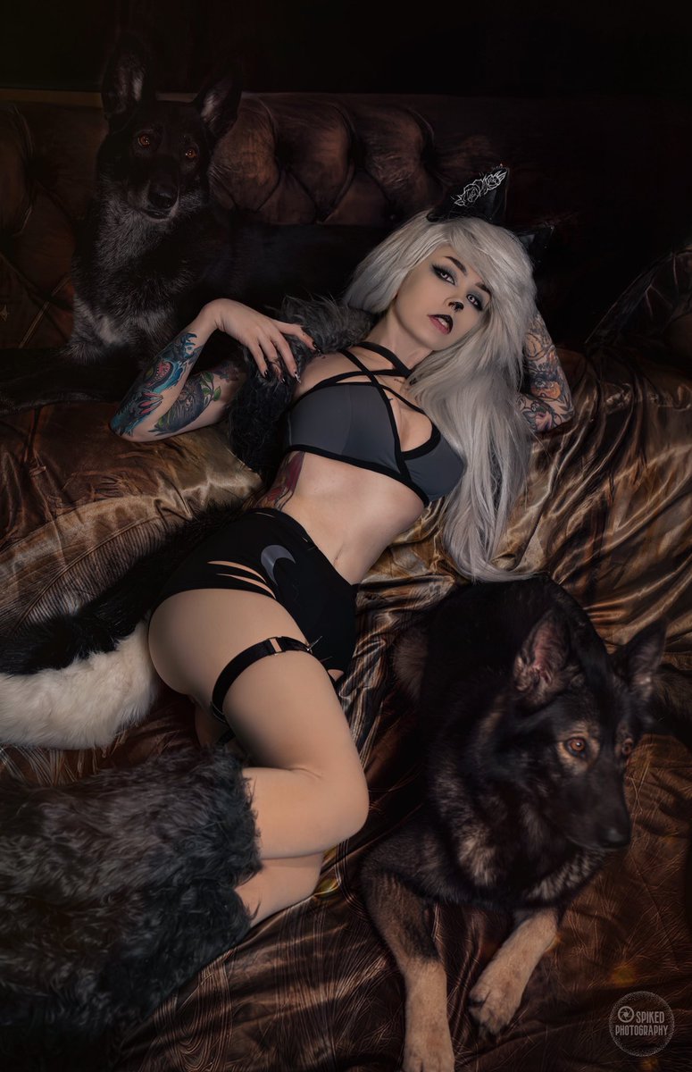 wolfiesantics's tweet image. Instagram doesn’t like this post 👎🏻 but do u guys?