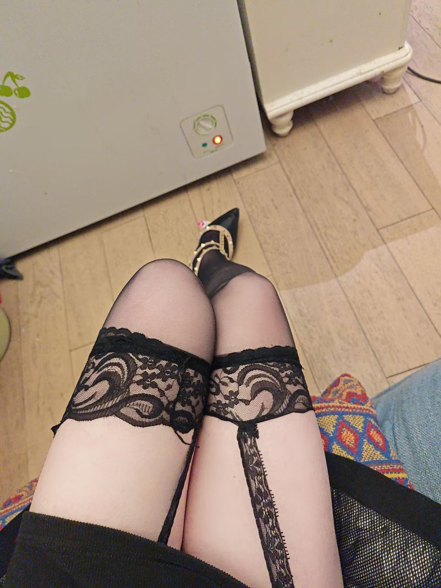 Anydayss's tweet photo. 有没有要尝尝的😋
#南京cd  #伪娘丝袜 https://t.co/hYlxOWcrU1