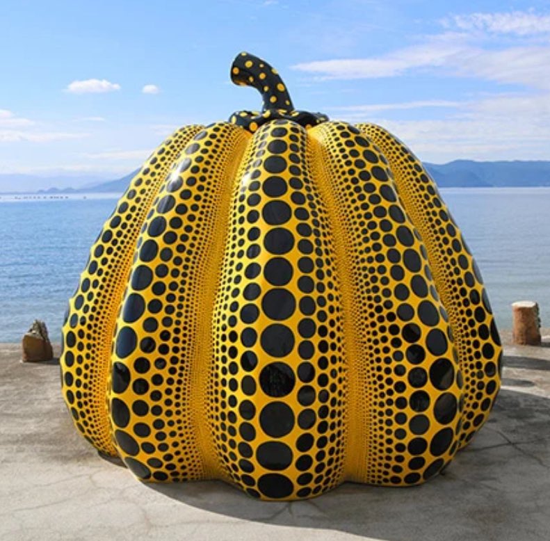 Children at @helpinghandhome created polka-dotted pumpkin art in the spirit of Yayoi Kusama, and then put on their "math goggles" to estimate the number of dots used to adorn their art.
#Math+Art=Fun #MathGoggles
#HelpingHandHome #yayoikusama