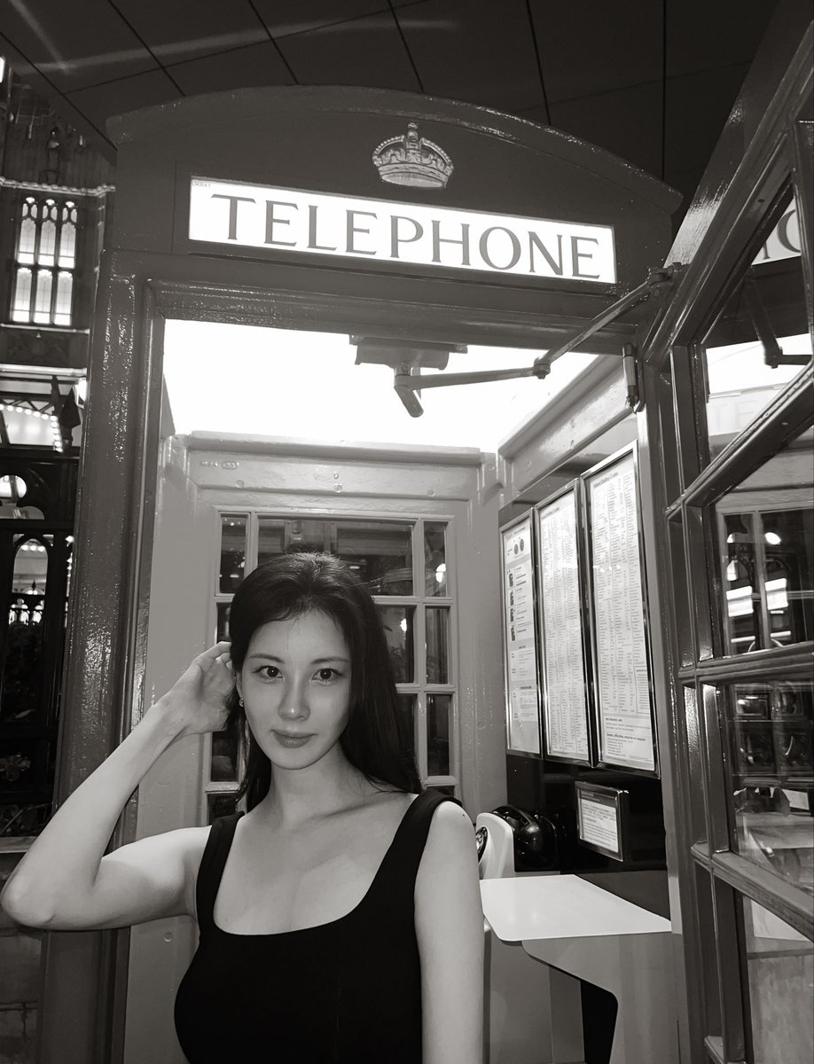 seohyun__edit's tweet image. oh she&apos;s breathtaking