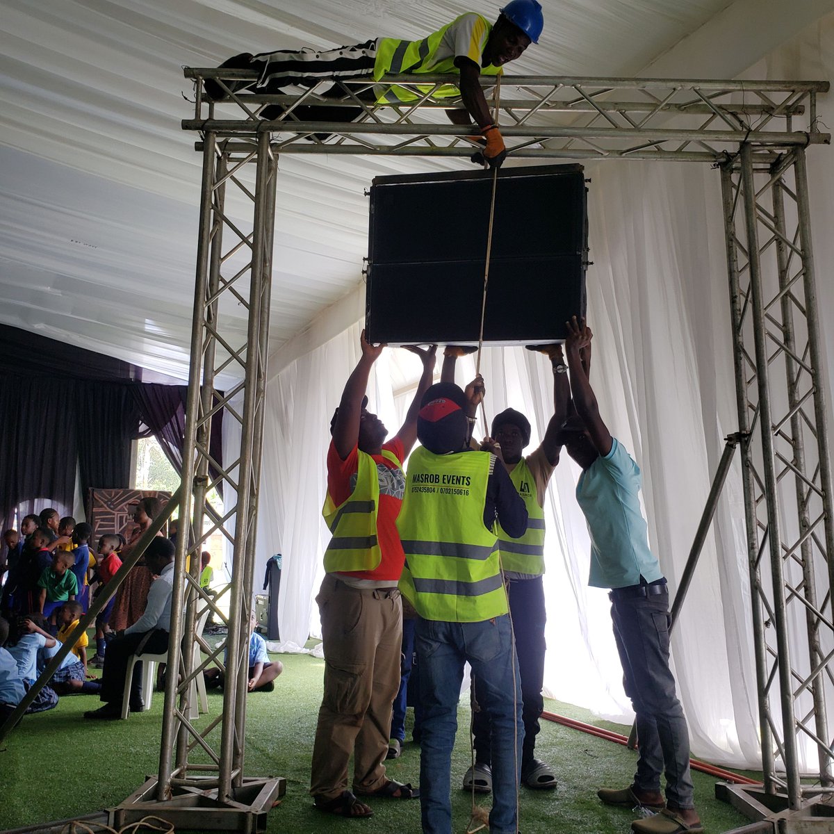 MasrobEvents's tweet photo. Join us for an unforgettable experience as the Masrob crew sets up epic sound speakers for incredible music and great vibes. Don't miss the Masrob magic! #Masrobevents #Taibahinternationalschool #taibahinternationalschoolvaledictory2025 https://t.co/cbUq0zNl9z