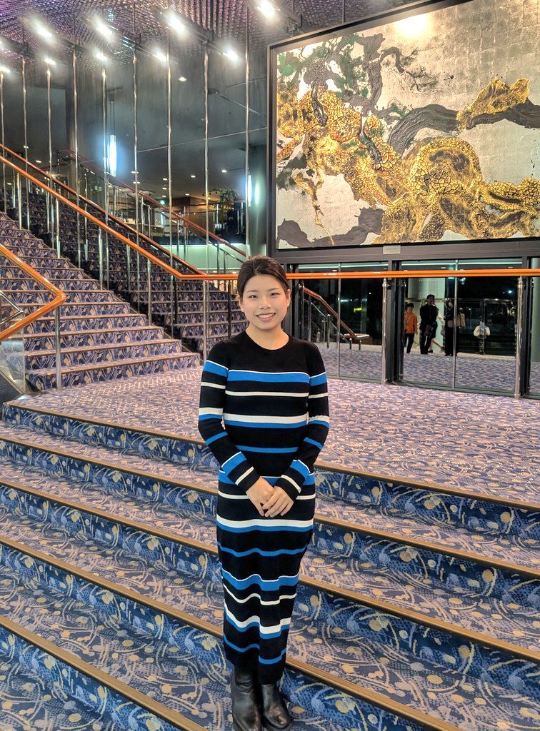 2026.5.15開催 関西フィル 第364回定期演奏会に出演いただく、ヴァイオリニストの吉本梨乃さんにも本日ご来場いただきました！✨つい先月は、イタリアで開催された第58回パガニーニ国際ヴァイオリンコンクールで第2位を受賞🎊ベルギーでデュメイに師事している、いわば“デュメイの秘蔵っ子”🥂