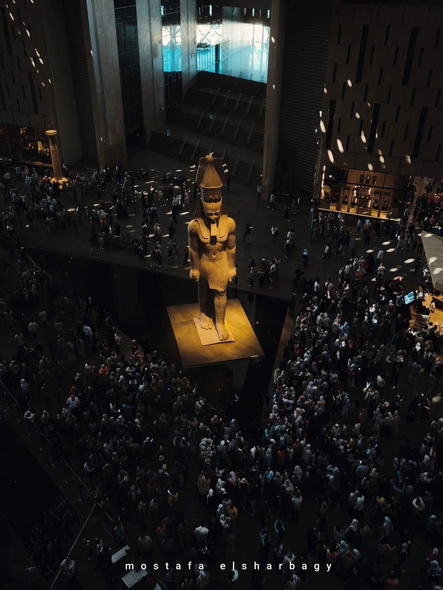 المتحف المصري الكبير 
7/11/2025