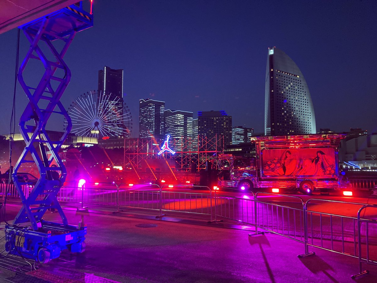 只今23時前。
今日はとあるイベント関係のお仕事をしてきた。
帰ります。