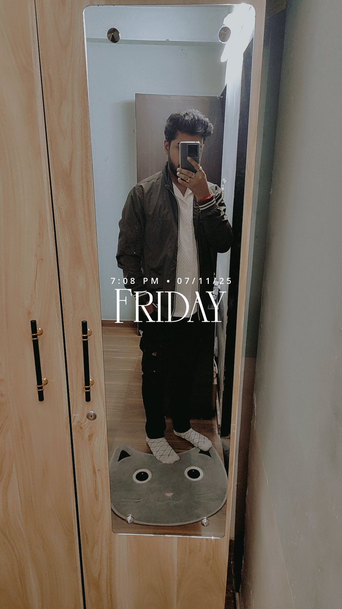 callMePK007's tweet photo. Showing off the billu doormat https://t.co/gKlZw9ibAf