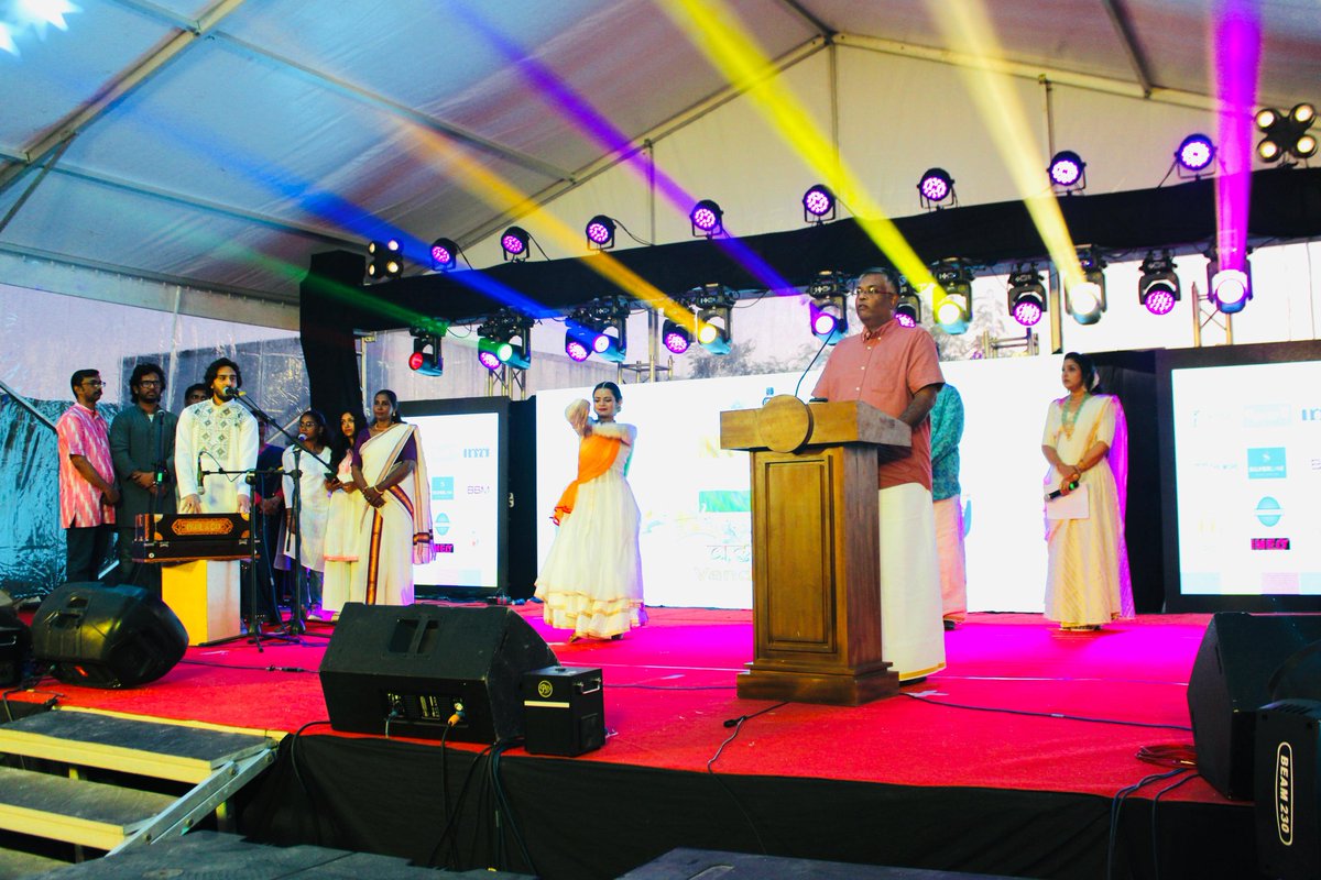 HCIMaldives's tweet image. #VandeMataram is more than just a song; it is the collective consciousness and represents the commitment, aspirations and hope of a nation.
Inspired by @narendramodi , HCI was joined by Indian diaspora in Maldives to celebrate the indomitable spirit of India&apos;s unity and freedom.