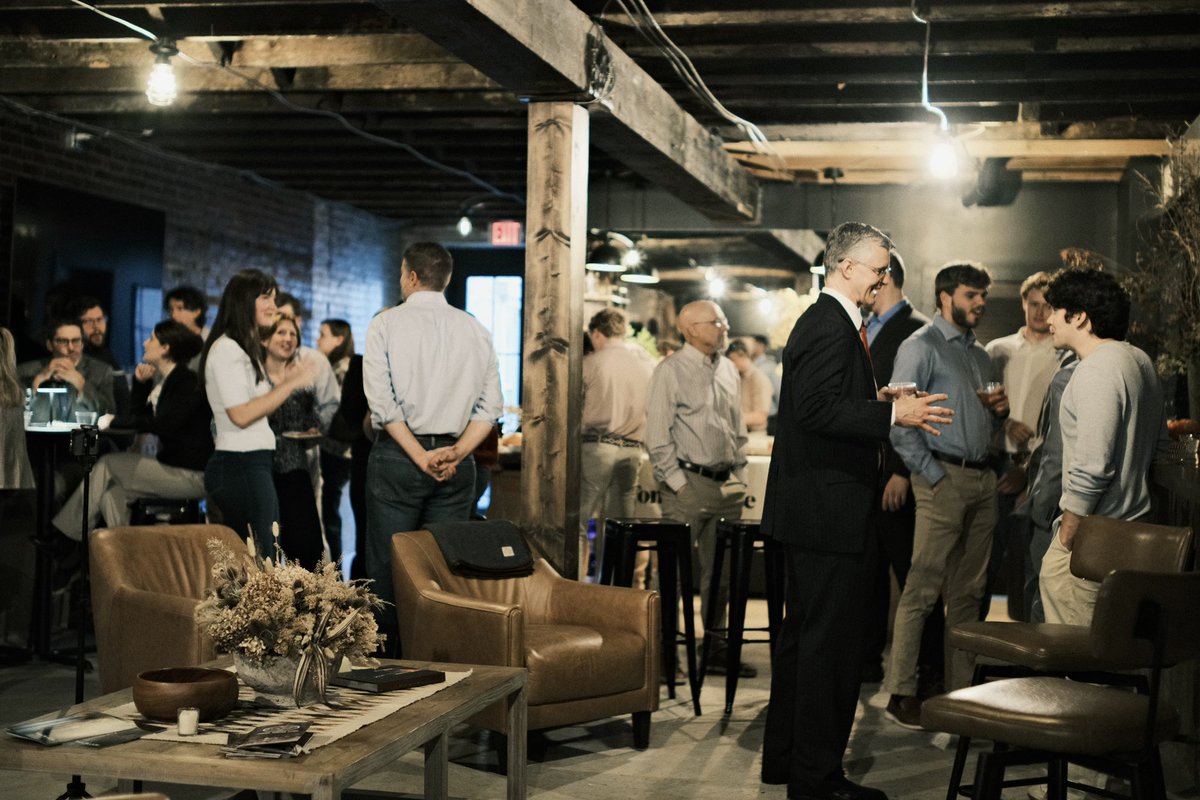 umdeclaration's tweet image. Time flies, our 9th symposium is already here! Huge thanks to Dr. Matthew Trudgen for kicking things off last night with an engaging discussion on the importance of the U.S.–Canada relationship.