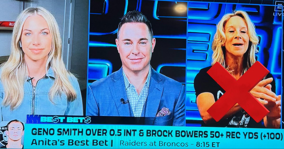 ProfitableIs's tweet image. An 0-fer! Night ❌❌❌❌❌❌❌
She went 0-7  -8.1U in TNF 🤣💩🤡
(Harvey 1st TD not pictured)❌
Fade &amp;amp; get Paid 💰💰💰💰💰💰💰