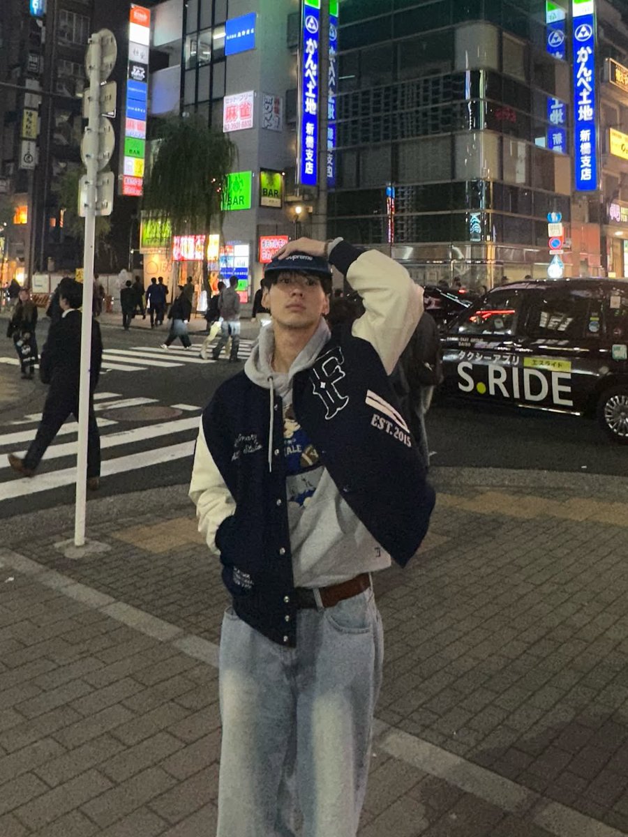 【251107 헬로글룸 인스타그램①】

#WAYBETTER #웨이베러
#HELLOGLOOM #헬로글룸
#from20 #프롬트웬티
#강유찬 #KANGYUCHAN 

If you want me, then kiss me right.

🔗instagram.com/p/DQwehf0EyE6/…