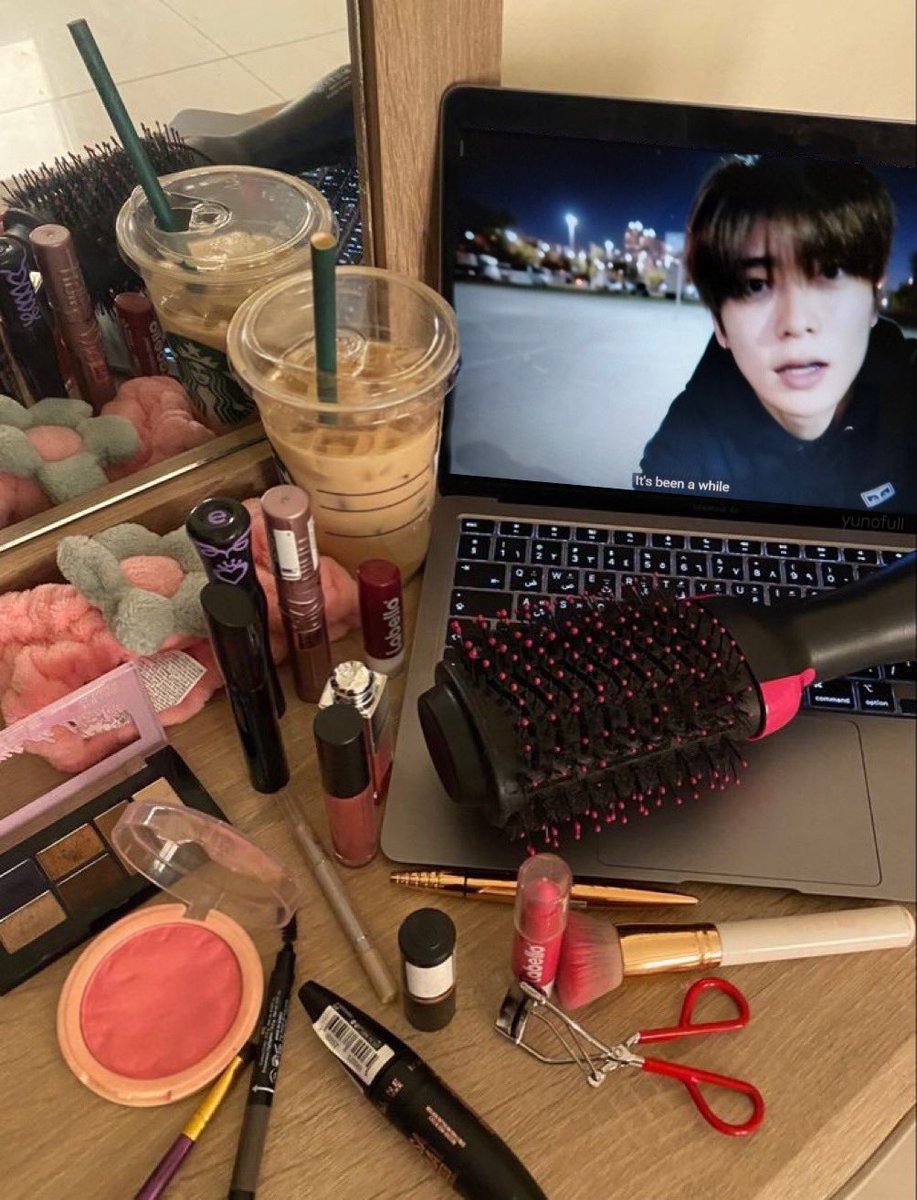 yunofull's tweet image. girl therapy