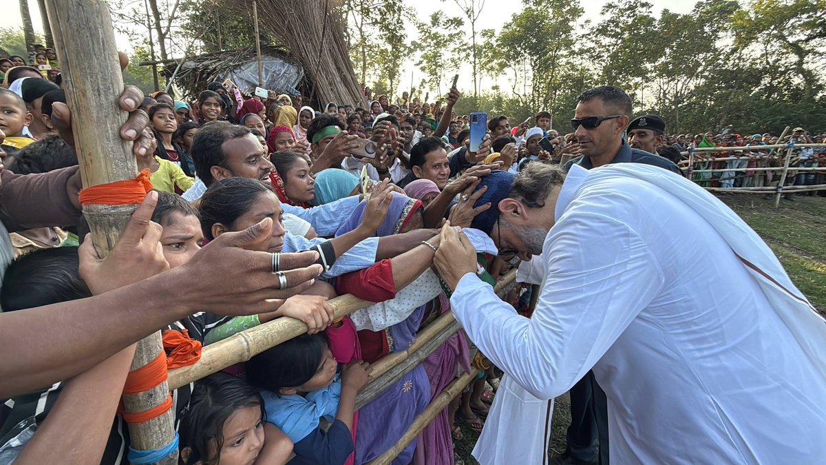 AIMIM_KLD_313's tweet photo. "इंशाअल्लाह" एक बार फिर विधानसभा में अमौर की आवाज़ गूंजेगी।
11 नवंबर को पतंग छाप पर बटन दबाकर @Akhtaruliman5 साहब को कामयाब करें।
@aimim_national @asadowaisi
@AadilHasanAdv1 @imRanaRanjit
#BiharElection2025 #BiharPolitics #VoteForPatang 🪁 https://t.co/J7pPotgmLe