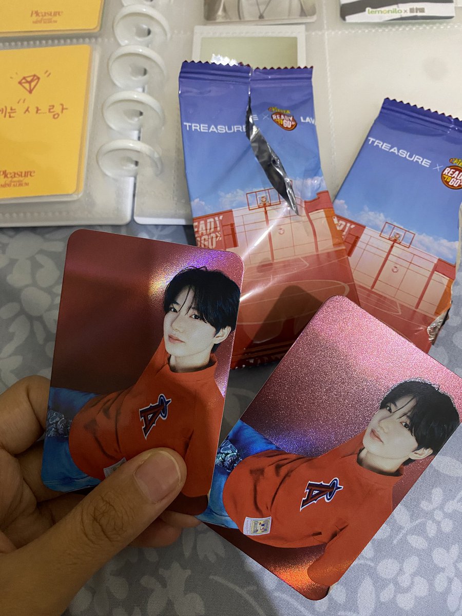tyw_ai's tweet photo. bagus bgt jujur pc fiesta x treasure, sekalian ada yg mau wtt kah😭
want : asahi/jeongwoo
have : junkyu 2x https://t.co/UOYqCSNjEe